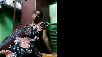 Bangla wife masturbating pussy in the kitchen selfie movie