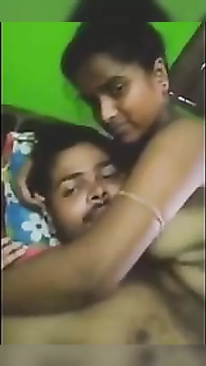 Homemade romantic sex clip betwixt incest excited bro and sis