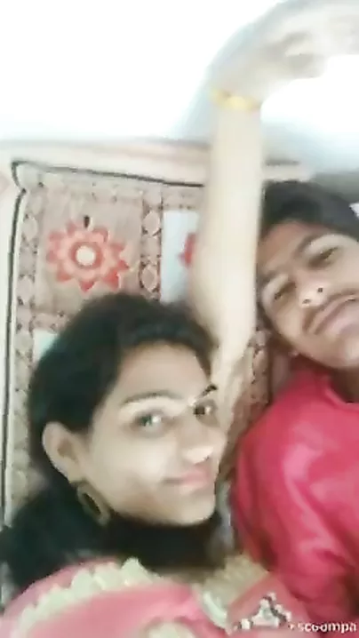 Desi girlfriend MMS would make u cum sooner!