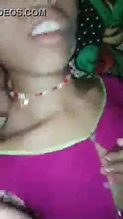 Dehati wife sharing video dripped online by cuckold spouse