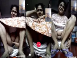 Older aunty showing cookie on a live movie scene call : INDIAN SEX ...