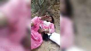 Village outdoor sex MMS shared online