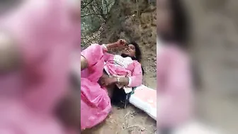 Village outdoor sex MMS shared online