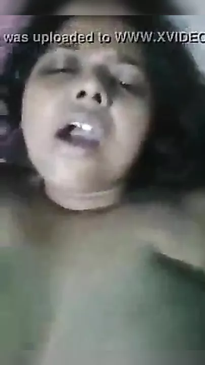 Breasty desi cutie masturbating movie selfie exposed MMS video
