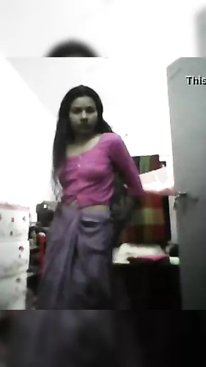 Tamil college cutie MMS undress tease video