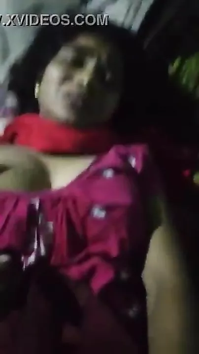 Desi older aunty fucking video dripped online