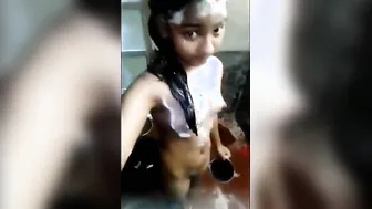 Naked teen baths video on live cam for her lover