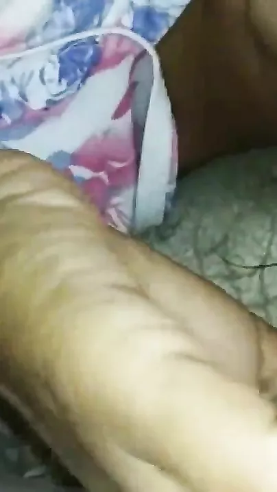Dehati older slut drilled in open place by 2 youthful lads