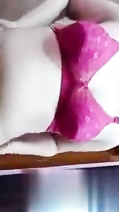 Breasty Bangladeshi hotty exposes her valuable large scoops