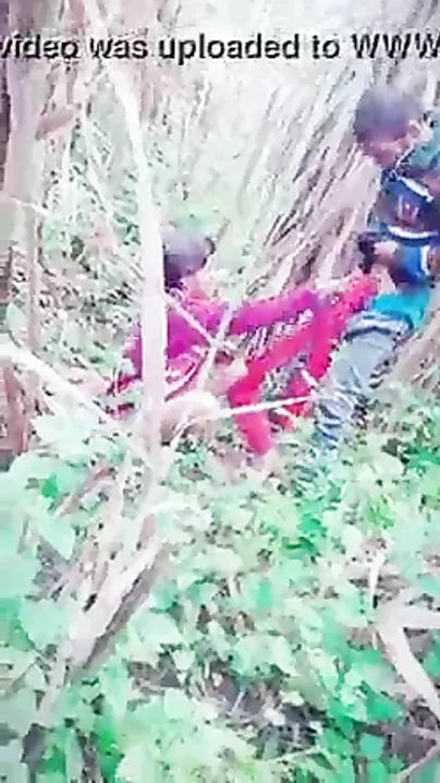 Outdoor Desi floozy sex got caught on webcam