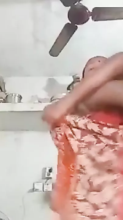 Indian MOTHER I'D LIKE TO FUCK aunty selfie movie scene