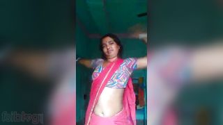 Bengali housewife nude MMS to ignite your sex mood