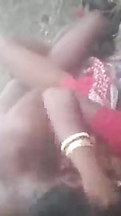 Trio outdoor Dehati sex MMS movie