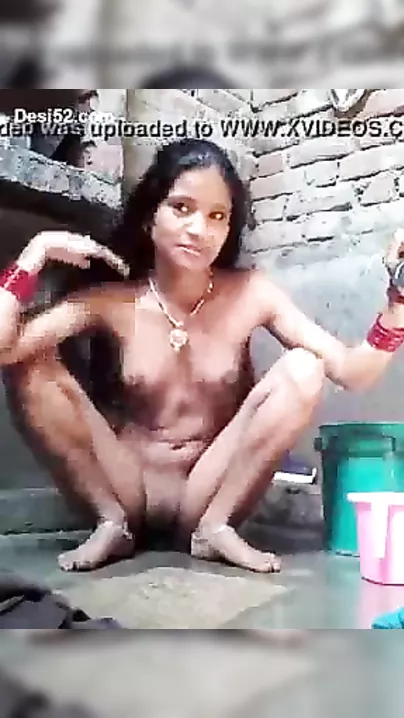 Dehati young angel disrobe show clip before bathing