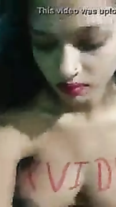 Topless Indian girl recent desi sex videos