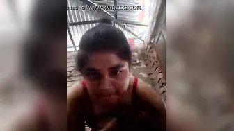 Bangladeshi beauty solo disrobe tease show video