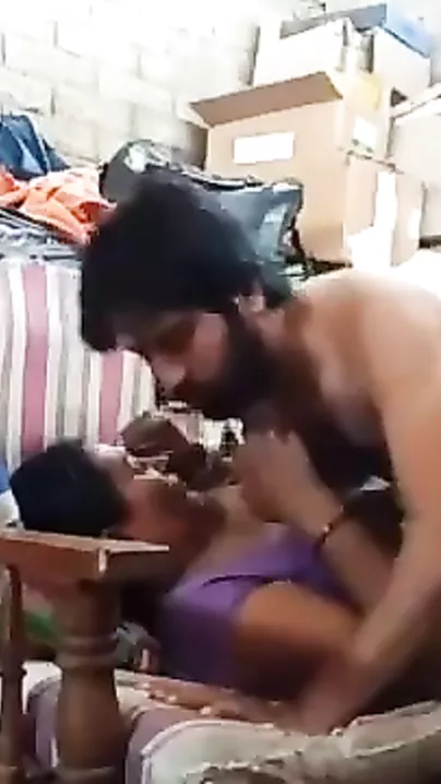 Desi Bihari Bhabhi slit fucking MMS sex clip