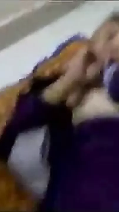 Desi girlfriend sharing sex video exploited on cam