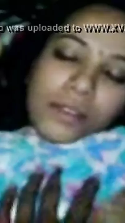 Hawt Bangladeshi pair sex movie dripped online