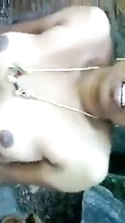 Telugu bitch nude show outdoors for her client