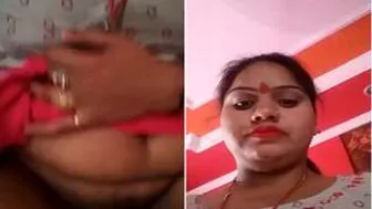 Naughty Desi GF Spreading And Showing Her Wet Pussy