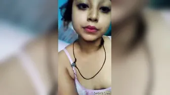 My Indian Babe Exposing Her Beautiful Boobs Just For Me Today