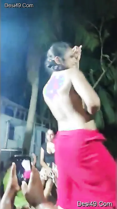 Late Night Naked Dancing Caught On Camera In Bedroom Heat
