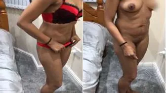 Sexy Nri Babe Undressing Completely Exposing Her Tits And Pussy