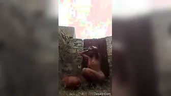 Village Bhabhi Bathing Outside Showing Her Wet Naked Body