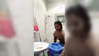 Telugu Bhabhi Filming Her Naked Body For Secret Lover At Home