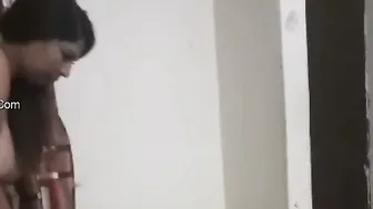 Catching Married Bhabhi Getting Dressed After Our Session