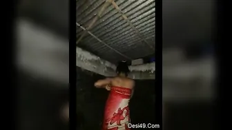 My GF Recording Herself Bathing Naked Just For My Eyes