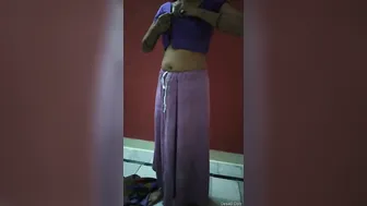 Married Bhabhi Undressing Showing Her Tits And Pussy For Lover