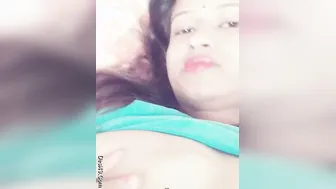 My Cute GF Showing Off Her Natural Boobs Just For Me