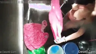 Caught My Bhabhi Bathing And Recorded Her Wet Naked Body