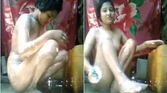 Desi GF Bathing Recording Herself For Him Secretly