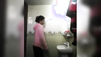 Desi Girl Getting Dressed After Shower Caught On Camera