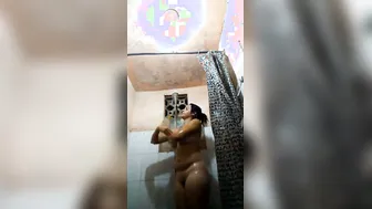Cute Indian GF Caught Bathing Naked In Bathroom By Me Hot