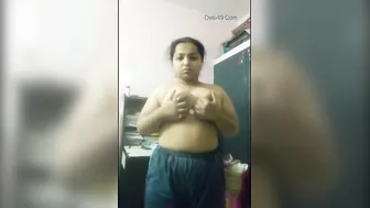 Sexy Married Woman From Delhi Showing Her Natural Boobs On Camera