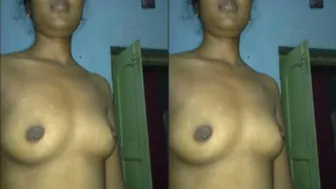 Desi Babe Playing With Her Natural Boobs In Bedroom Selfie