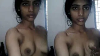 Desi Babe Taking Nude Selfie Video For Her Boyfriend