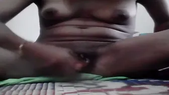 Desi Babe Taking Nude Selfie Video For Her Boyfriend