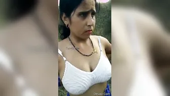 Married Bhabhi Getting Dressed After Fucking Her Secret Lover