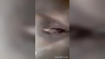 GF Filming Nude Selfie Video Sending To Boyfriend
