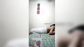 Stripping GF Revealing Her Naked Body Just For Lover