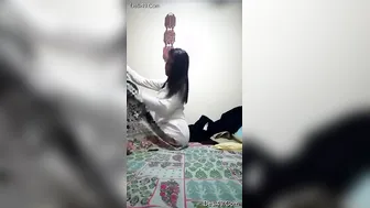 Stripping GF Revealing Her Naked Body Just For Lover