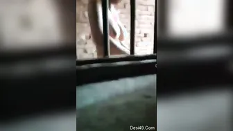 Outdoor Bathing Clip Sent By GF To Her Boyfriend Abroad