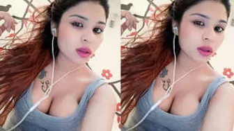 Shy Girl Bathing Naked Recorded By Boyfriend From Next Room