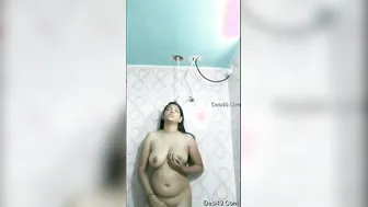 Desi GF Getting Wet And Soapy In Her Bathroom Shower Time