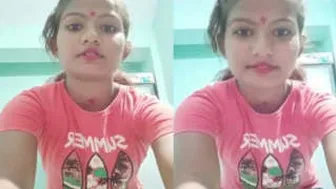 Indian Babe Recording Herself Completely Naked For Her Boyfriend